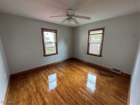 4th image of 1332 Falls Ave