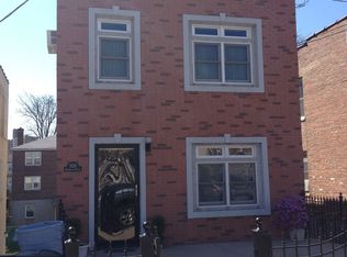 1521 Robertson Pl, Bronx, NY 10465