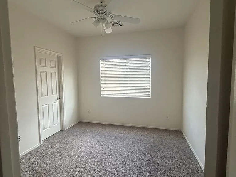 22165 N Celtic Ave — Photo 11