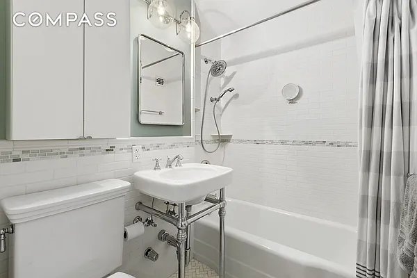 Sold by Compass | media 17