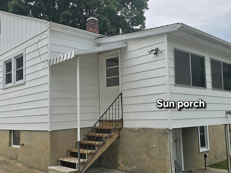 11 Sandhurst Dr — Photo 22