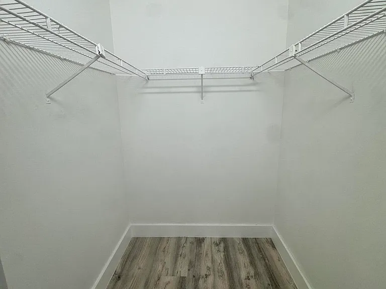 3610 N 56th Ave #226 — Photo 10