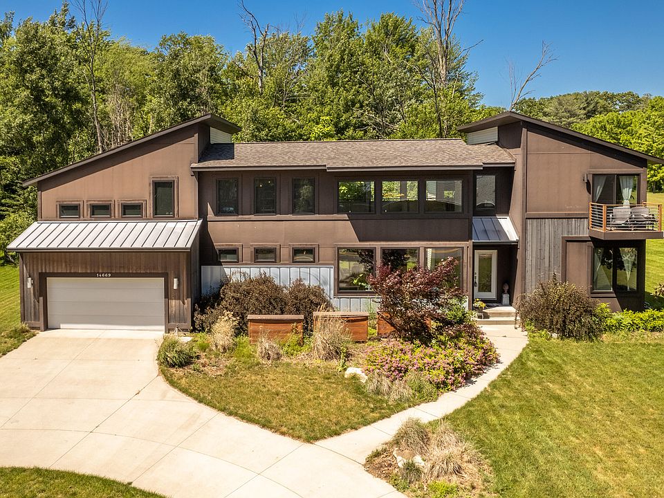 14669 Boom Rd, Spring Lake, MI 49456 Zillow