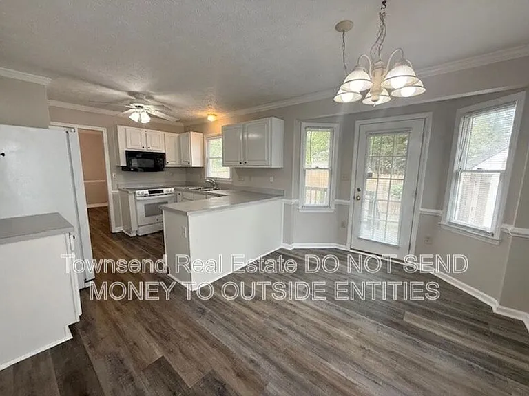 2012 Fig Ct — Photo 6