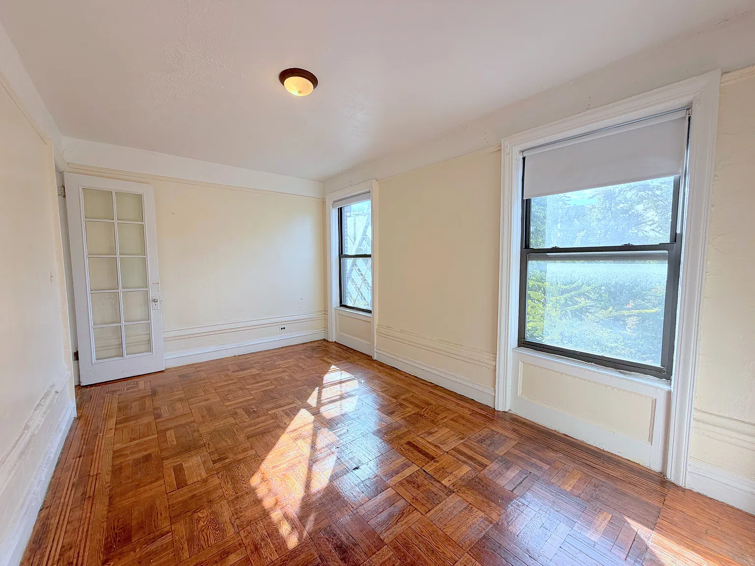35 Central Park North — Photo 3
