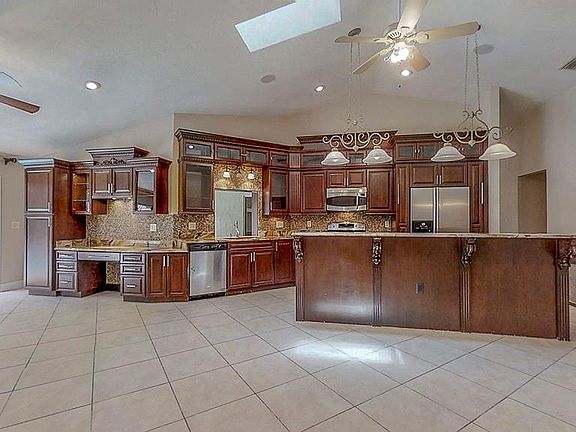 5th image of 6331 Coopers Green Ct