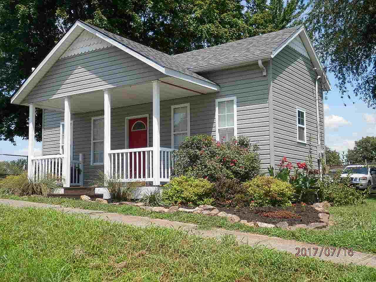 126 E Locust St, Chrisney, IN 47611 Zillow