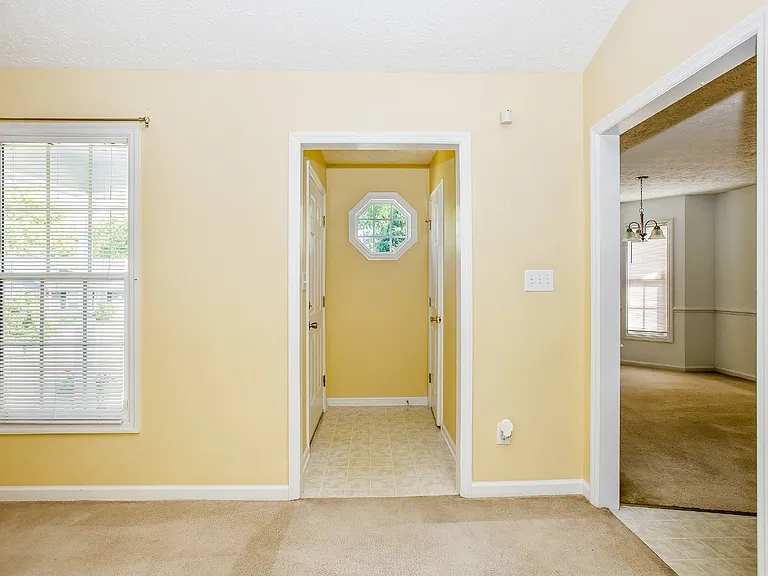 9533 Gooden Dr — Photo 4