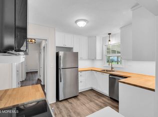 633 Agnes Ave, Brielle, NJ 08730