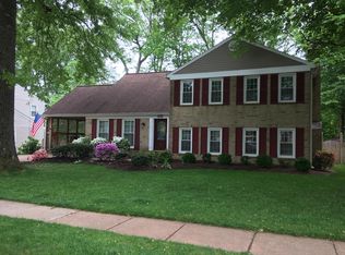 8615 Nanlee Dr, Springfield, VA 22152