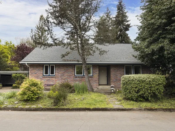 540 NW 9th St, McMinnville, OR 97128