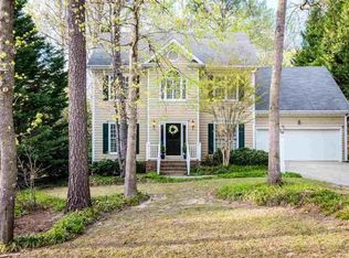 410 Widdington Ln, Cary, NC 27519