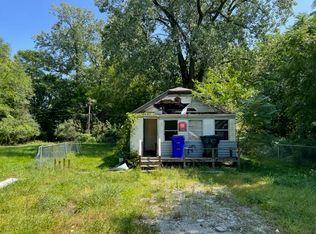 13603 S Ridgeway Ave, Robbins, IL 60472