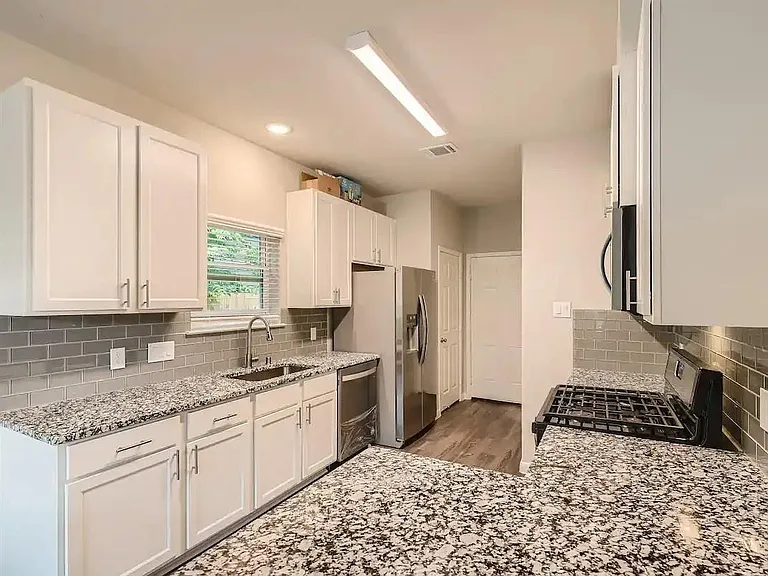 4834 Van Fleet St — Photo 18