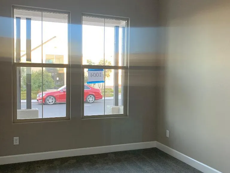 1134 S Tumbleweed Ln — Photo 3