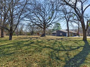 1231 Kiowa Dr E, Gainesville, TX 76240