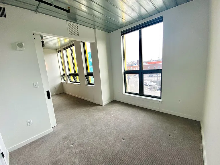 Kelley Square Lofts — Photo 23