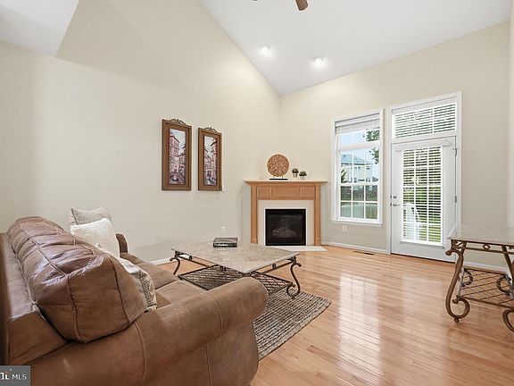 5th image of 10619 Nathaniel Way #20