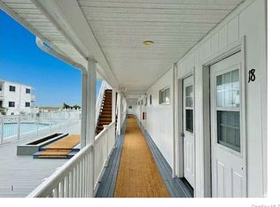 281 Dune Road #18a, Westhampton Beach, NY 11978