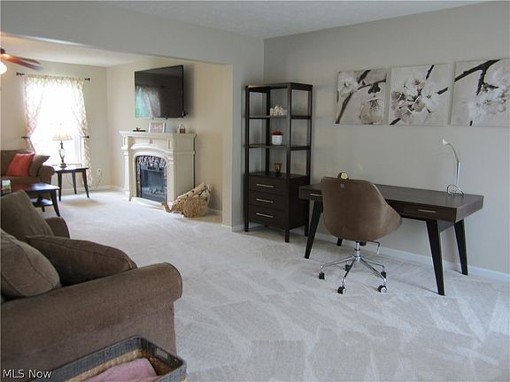 5th image of 9811 Bentley Dr
