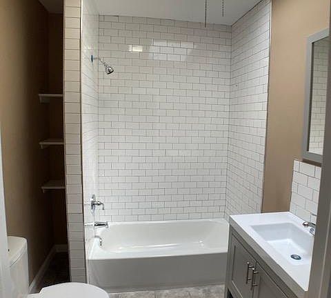 3rd image of 3407 Kensington Ave #3407