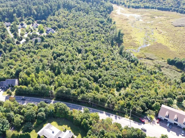 219 Main St, Sturbridge, MA 01566