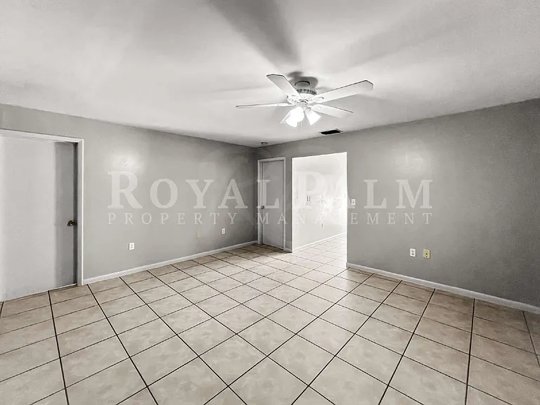 2704 Owen Ave — Photo 10