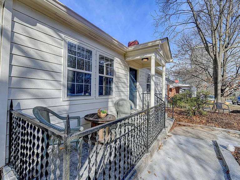 1170 Atlantic Dr NW — Photo 76
