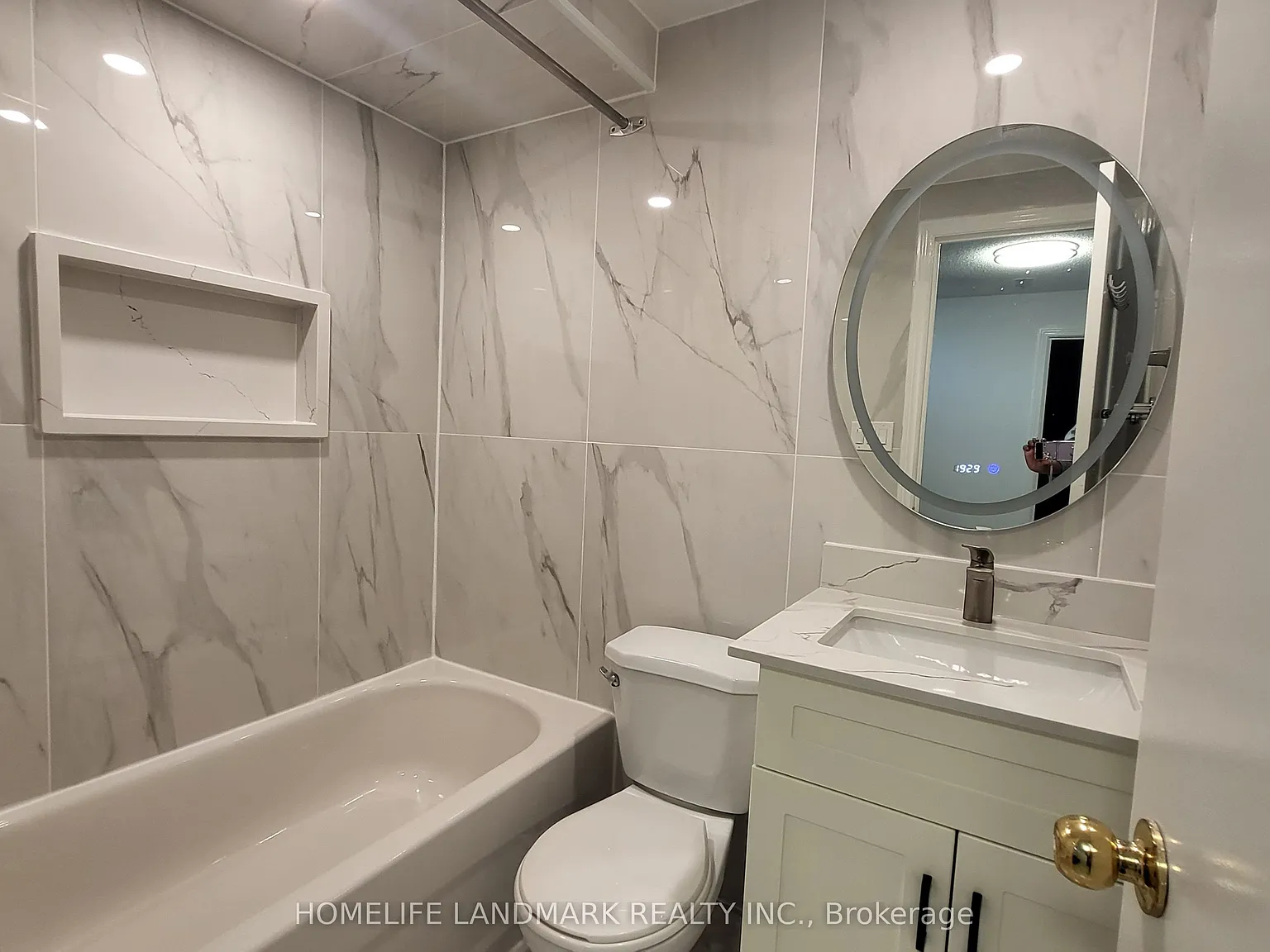 1 bed, $1,200 — Photo 1
