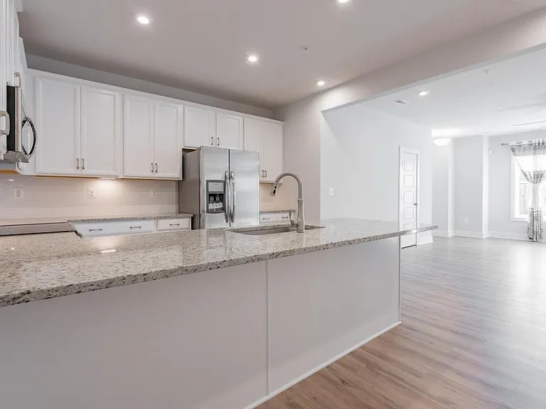 2620 Lassen Walk #A — Photo 15
