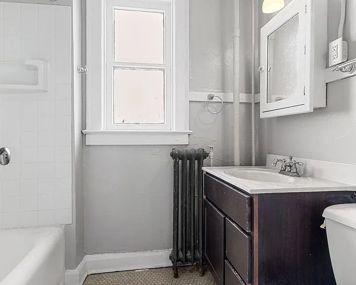 Penn Arts Apartments — Photo 40