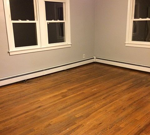 2nd image of 29 Onderdonk Ave #2