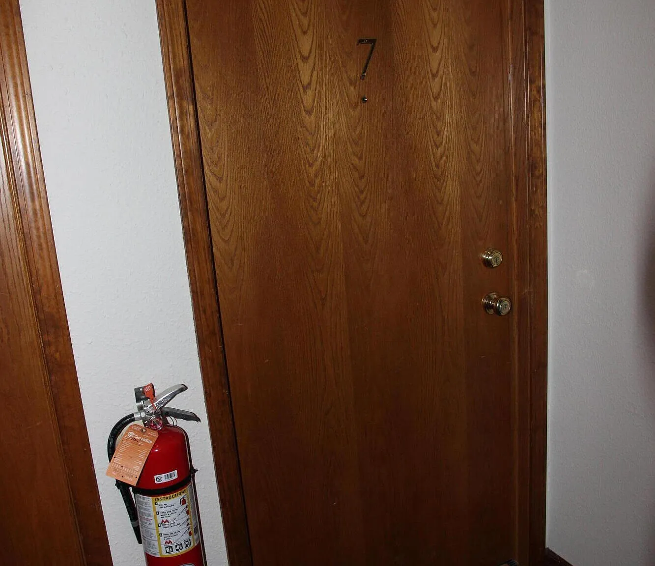 2 bed, 2.0 bath, 1069 sqft, $1,750 — Photo 3