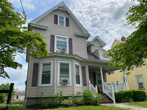 1418 N Market St, Berwick, PA 18603