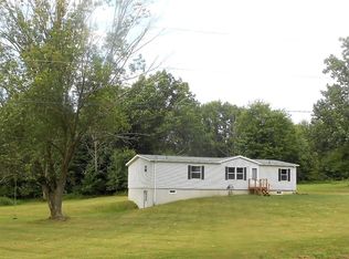 20932 Peters Rd, Saegertown, PA 16433