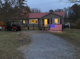 247 Steamboat St, Grand Rivers, KY 42045