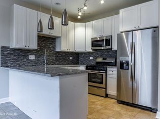 3824 Pathfinder Ct, Joliet, IL 60435