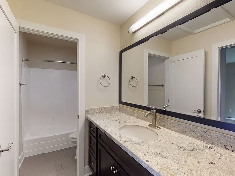27 Seventy Five Mesa Verde — Photo 179