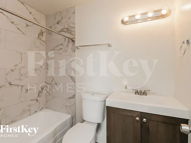 2030 E Aspen Ave — Photo 11
