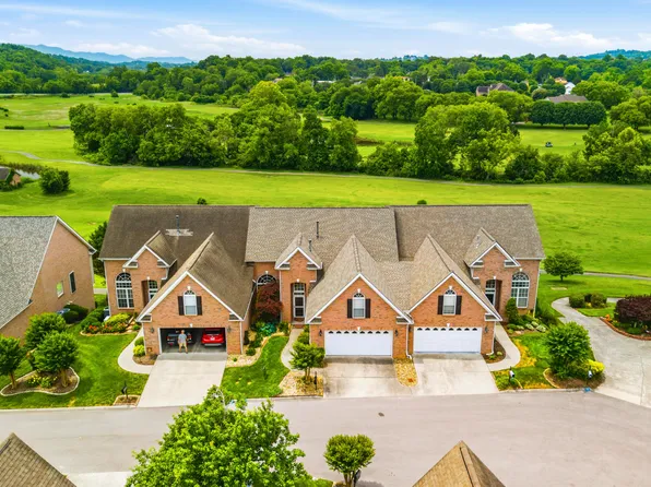 1139 Creekside Village Way, Seymour, TN 37865
