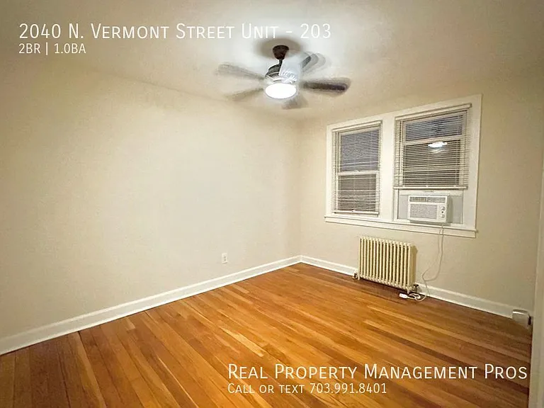 2040 N Vermont St #203 — Photo 13