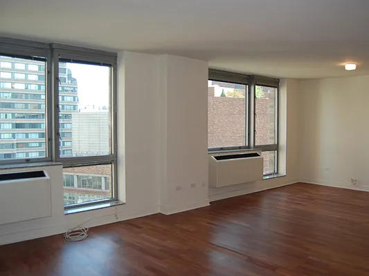 Rented by Sotheby's International Realty | media 4