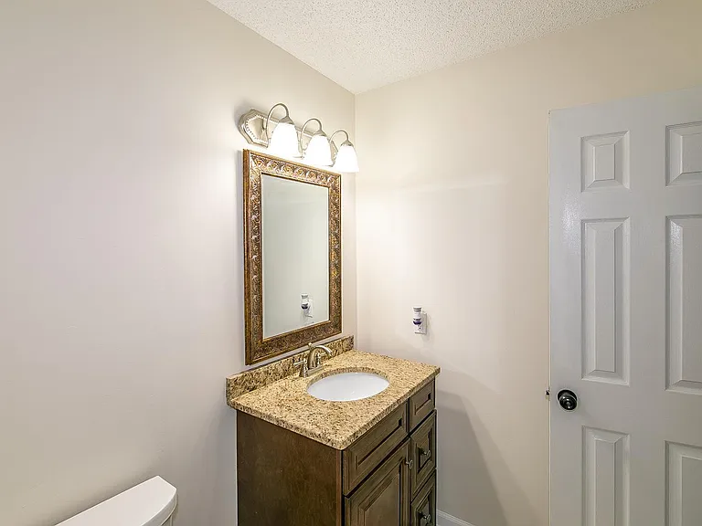 5057 Laurel Springs Way SE — Photo 2