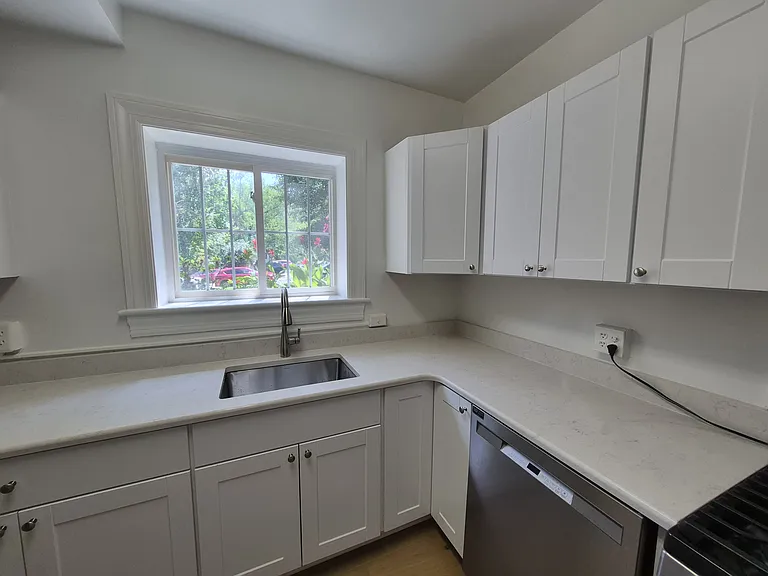 1719 Preston Rd — Photo 8