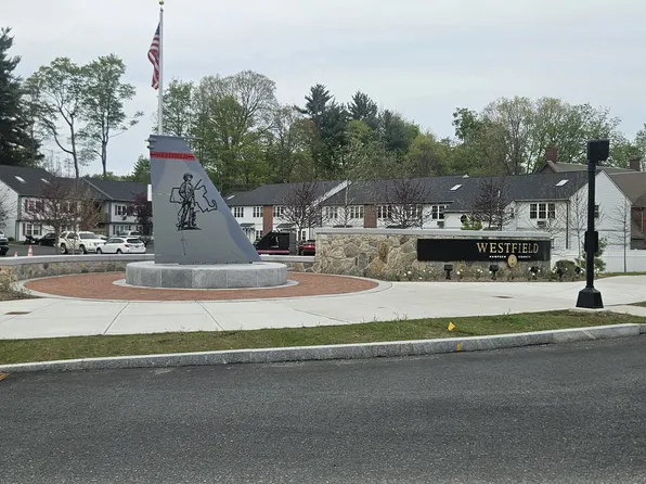 Little River Crossing, 93 S Maple St #57ce2eaf6, Westfield, MA 01085