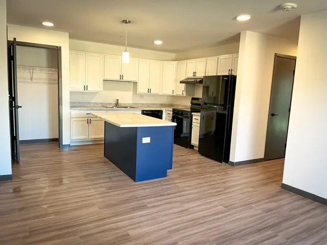 Main Street Apartments — Photo 1