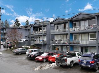 1205 SW 124th St APT 4, Burien, WA 98146