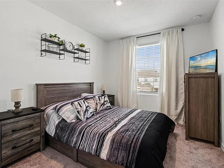 5725 Haven Ter — Photo 26