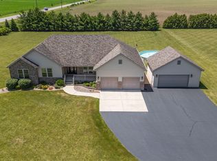 798 S 400 W, Hebron, IN 46341
