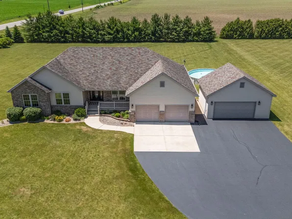 798 S 400 W, Hebron, IN 46341
